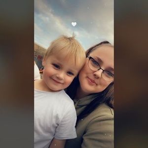 Meet your Posher, Alicia